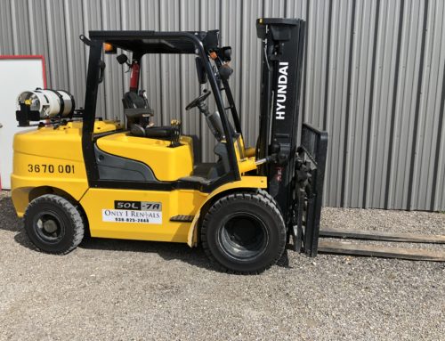 Forklift, 11,000# Warehouse Straight Mast